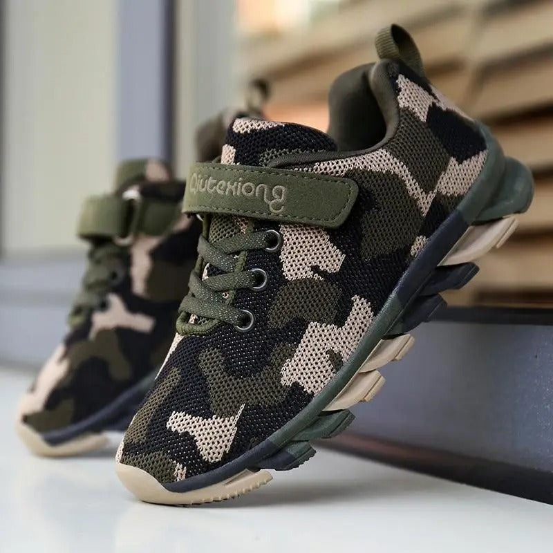 Boys camouflage sneakers designed for comfort and style, perfect for active kids outdoors