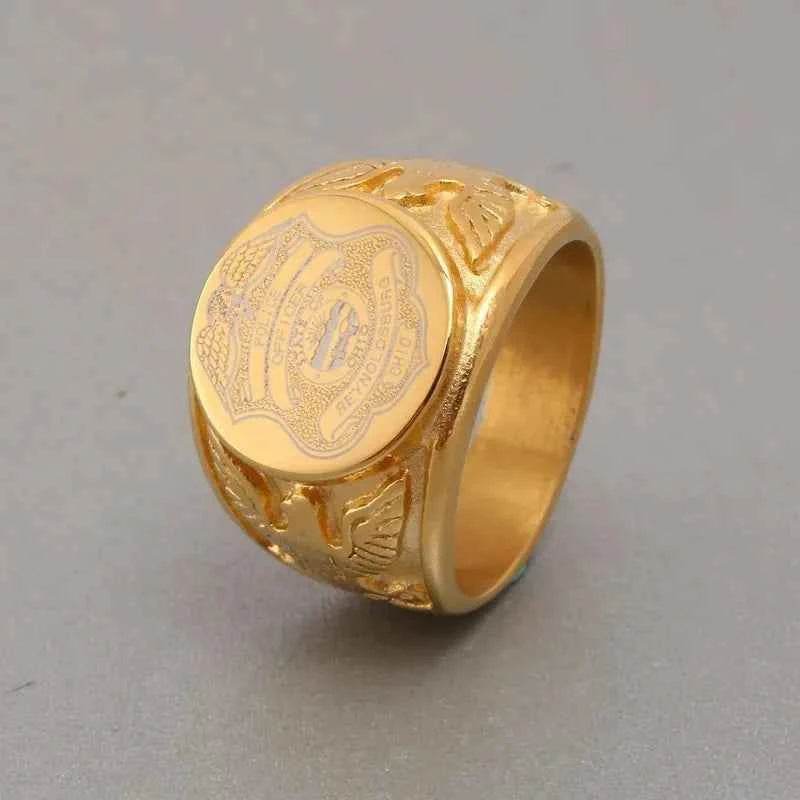 Gold US Army Ring - Durable Military Heritage Jewelry - Military-Outdoors.com