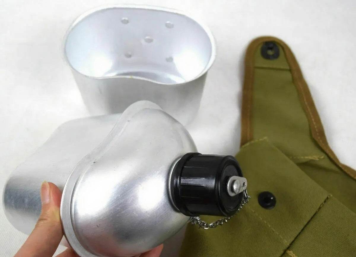 WWII US 1944 Marine Canteen Kettle - Military-Outdoors.com