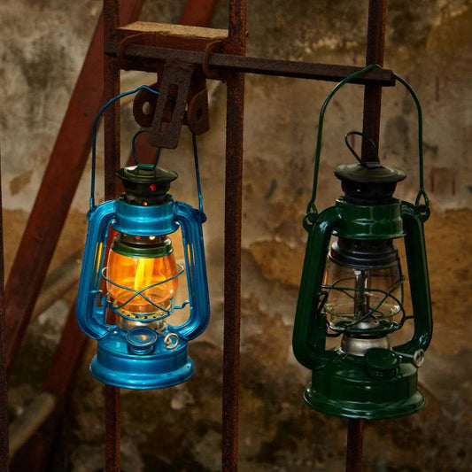 25cm retro kerosene lamp with metal frame and glass shade for camping lighting