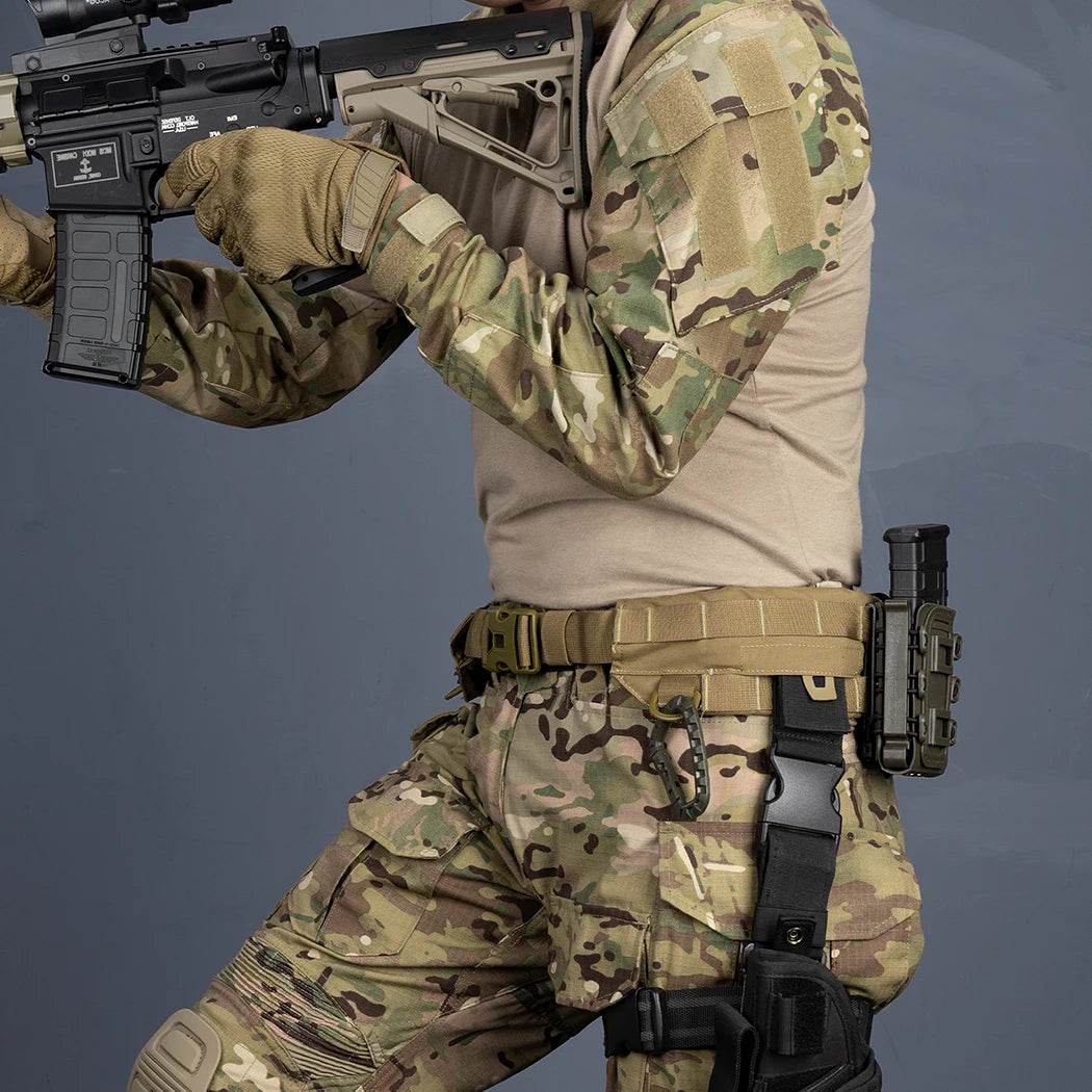 Adjustable outdoor belt in tan color for tactical use