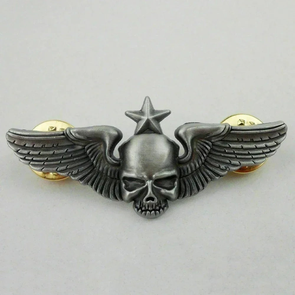 Airborne Badge replica with skull and wings design, perfect for collectors