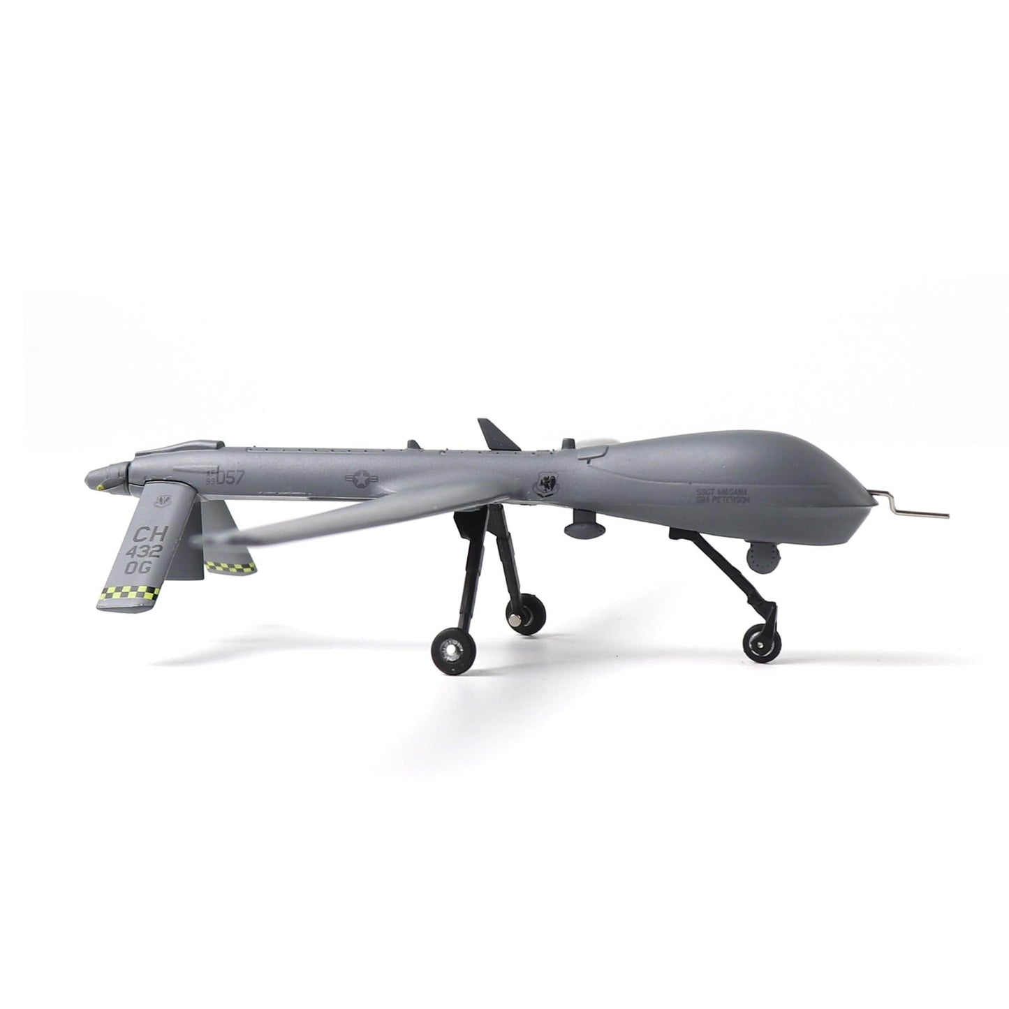 Military-Outdoors.com MQ-1B Predator Drone Model Kits - Military-Outdoors.com