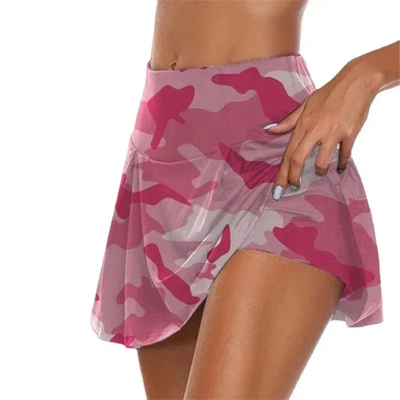 Camo culottes skirt in pink for stylish outdoor wear