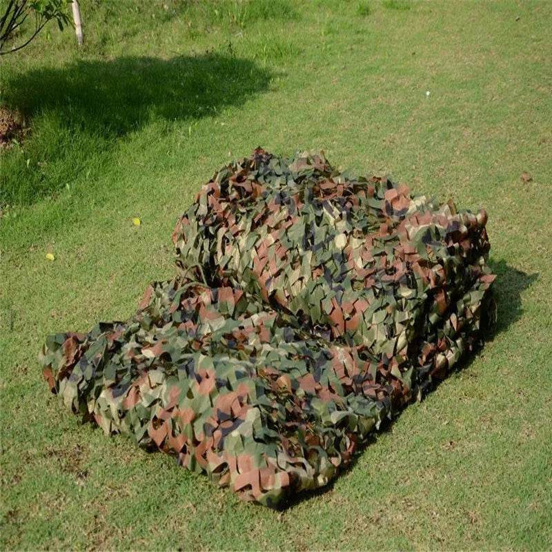 Camo netting for outdoor camouflage and concealment in various environments
