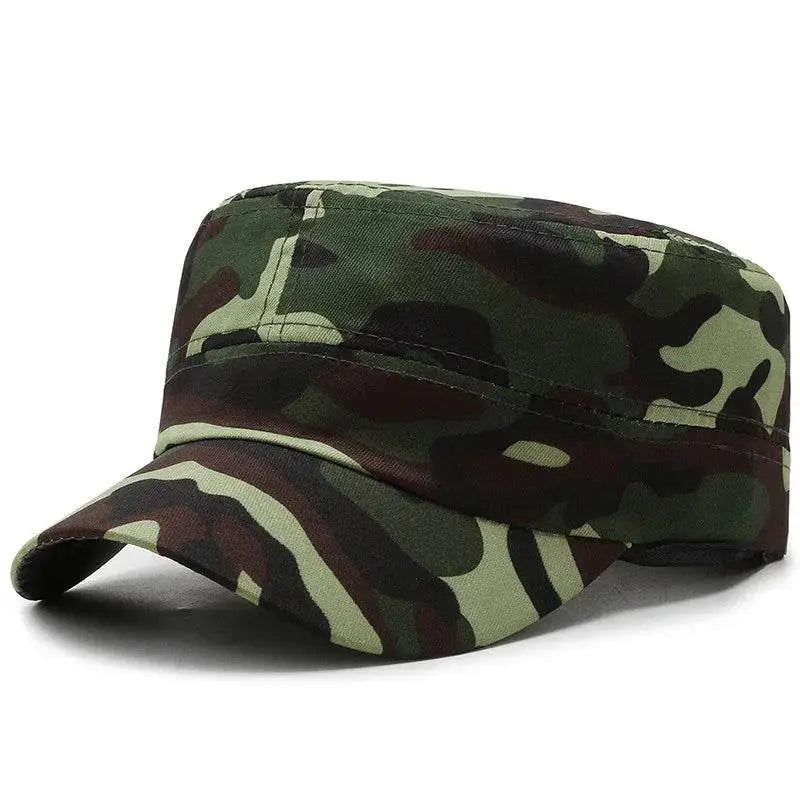 Camouflage outdoor cap in green for outdoor activities and casual wear