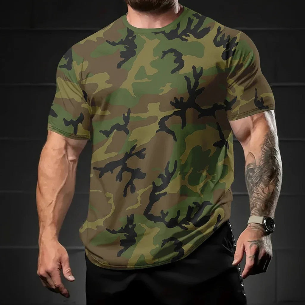 Camouflage Short Sleeve T-shirt in green for outdoor activities