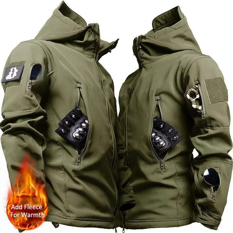 Camouflage tactical suit set featuring adjustable zippers and pockets for outdoor activities and warmth