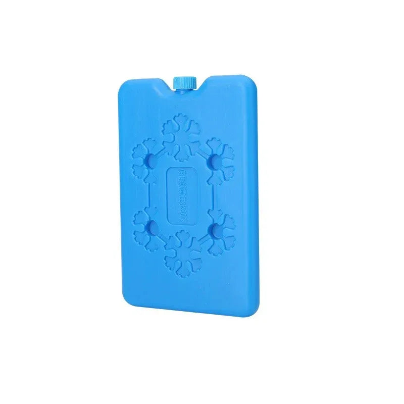 Blue cooler ice pack for keeping food cold in cooler bags