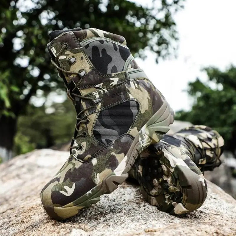 Military Camo Tactical Boots for Outdoor Use with Durable Soles