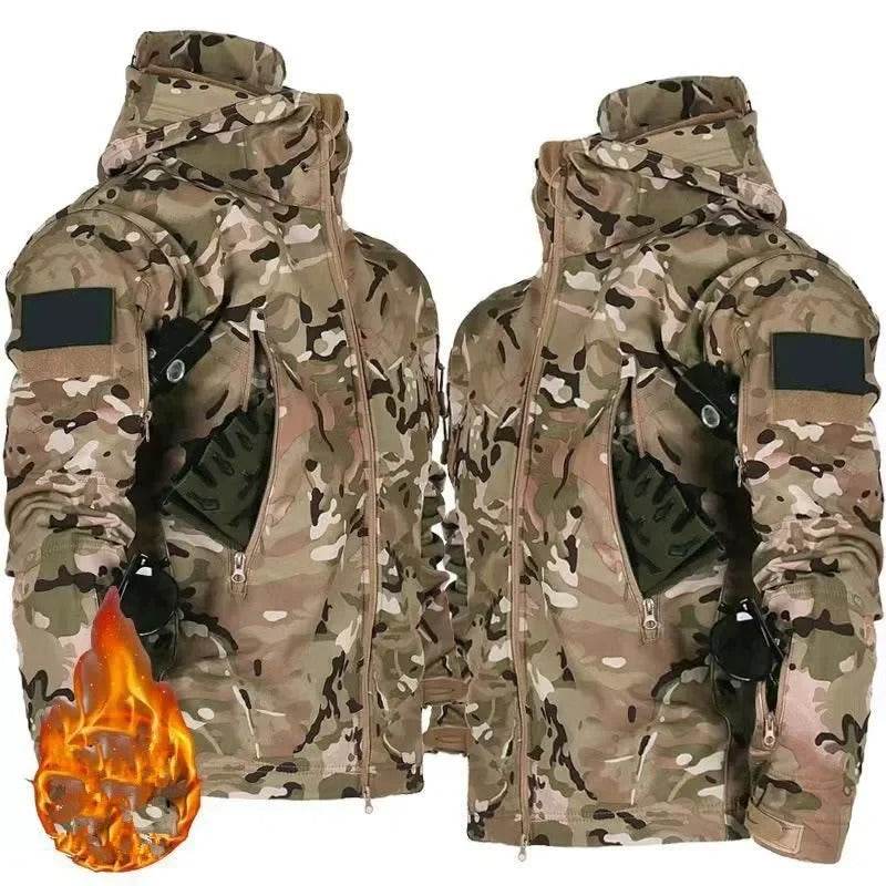 Camo fleece outdoor jacket for warm and durable outdoor wear