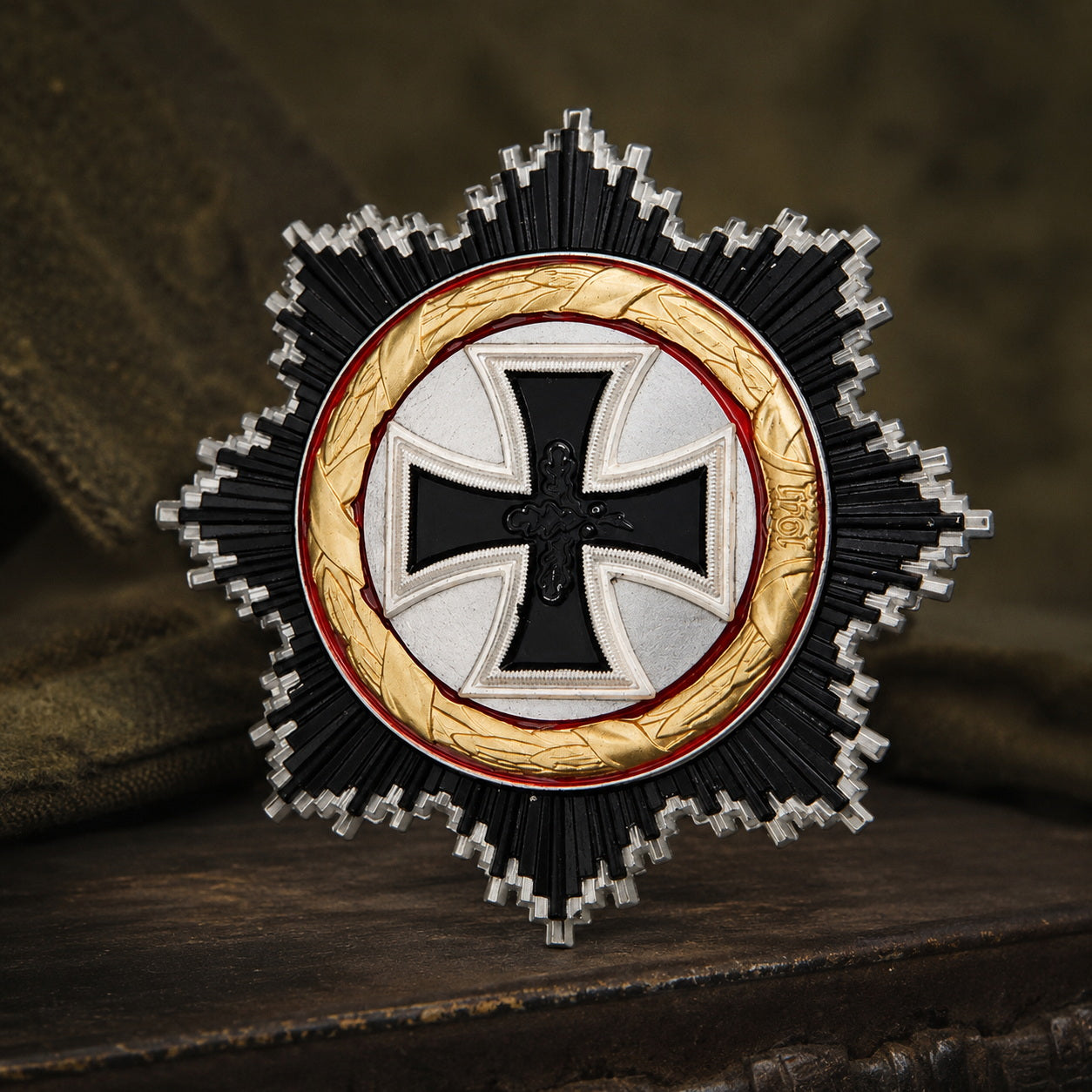 German cross replica medal with detailed design for collectors and enthusiasts