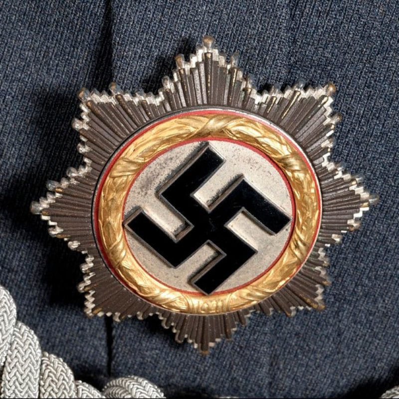 German Cross replica medal with ornate detailing for collectors and enthusiasts
