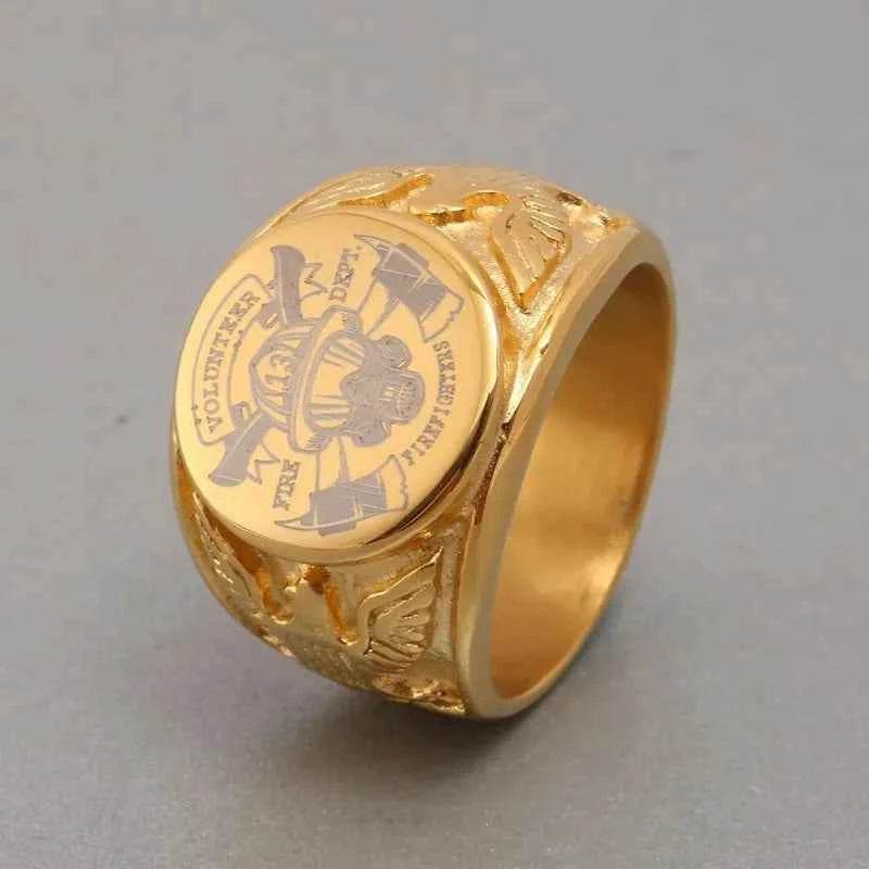 Gold US Army Ring - Durable Military Heritage Jewelry - Military-Outdoors.com