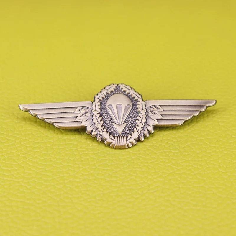 WW2 German Luftwaffe eagle badges in bronze finish with wing detail for collectors