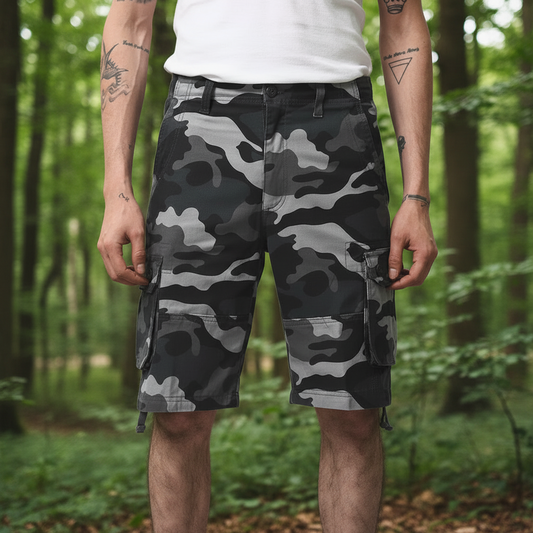 Men's camo outdoor military shorts with multiple pockets for versatile outdoor activities