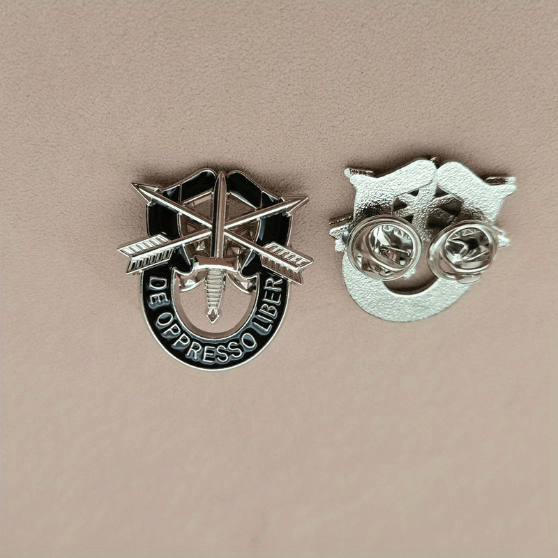 1pc US Army Special Forces Uniform Pin - Military-Outdoors.com