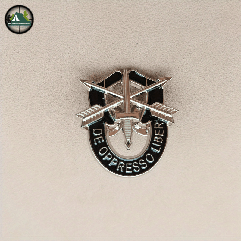 1pc US Army Special Forces Uniform Pin - Military-Outdoors.com