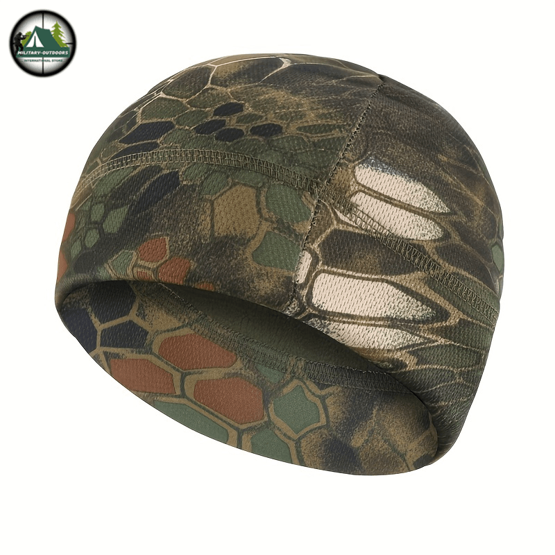 Camo-patterned windproof fleece winter cap for outdoor activities in cold weather