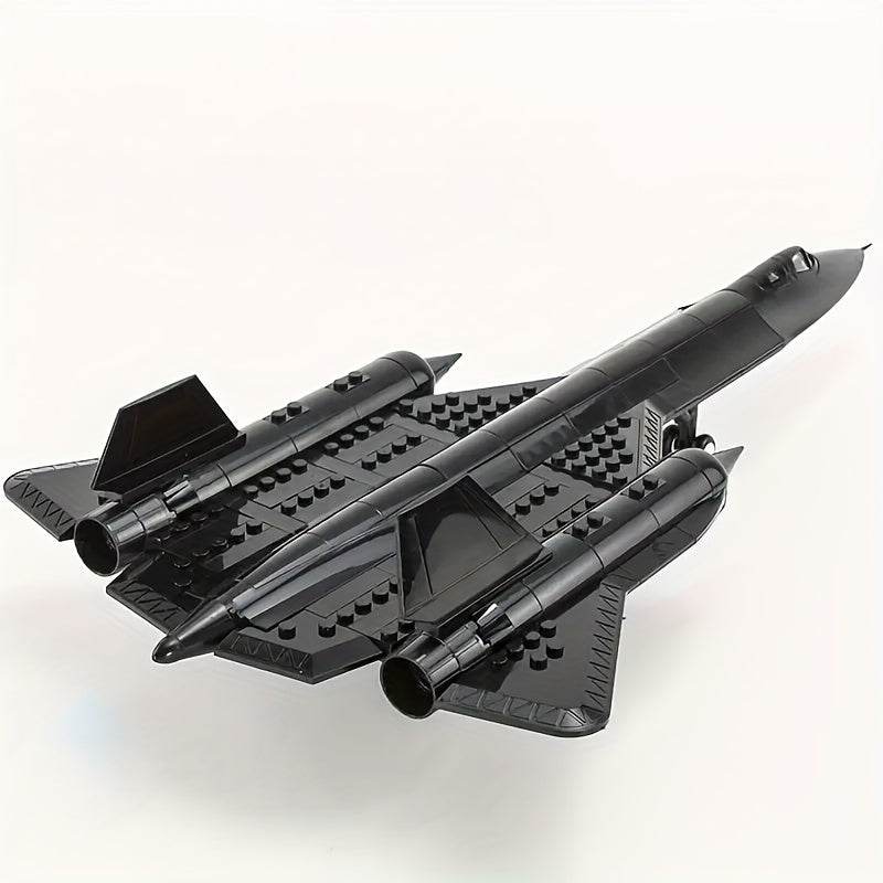 Detailed Military SR-71 Blackbird Model Toy with Realistic Design and Build for Aviation Enthusiasts