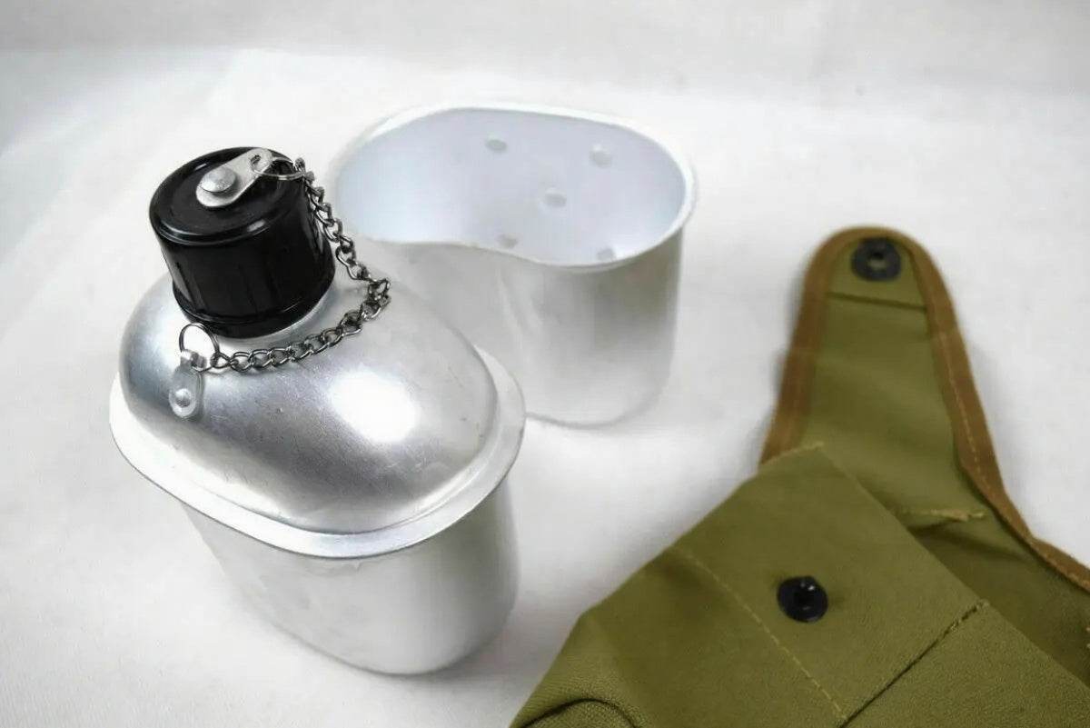 WWII US 1944 Marine Canteen Kettle - Military-Outdoors.com