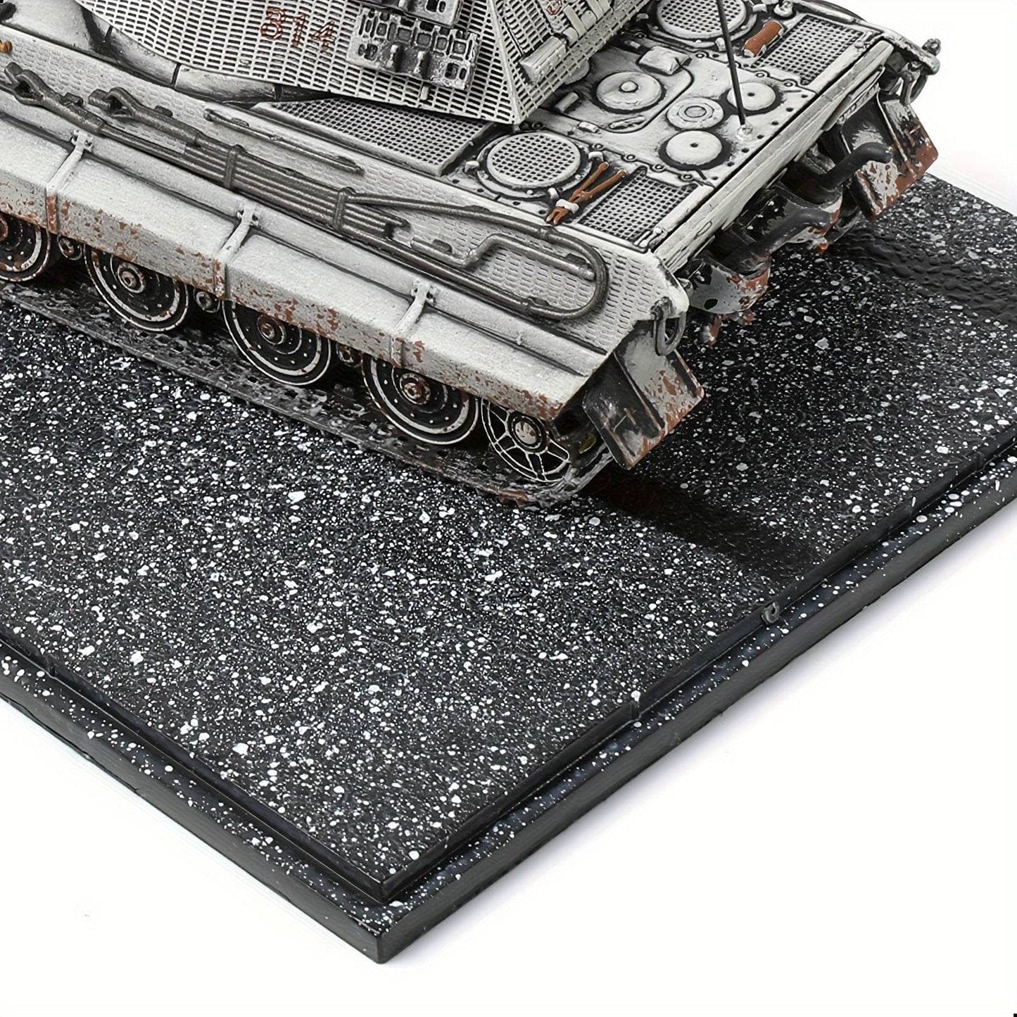 German Tiger II model kit with detailed armor features for collectors