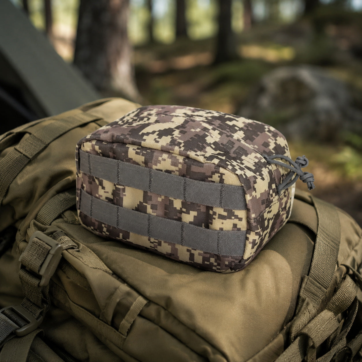 Molle Waist pouch in camouflage for versatile outdoor storage