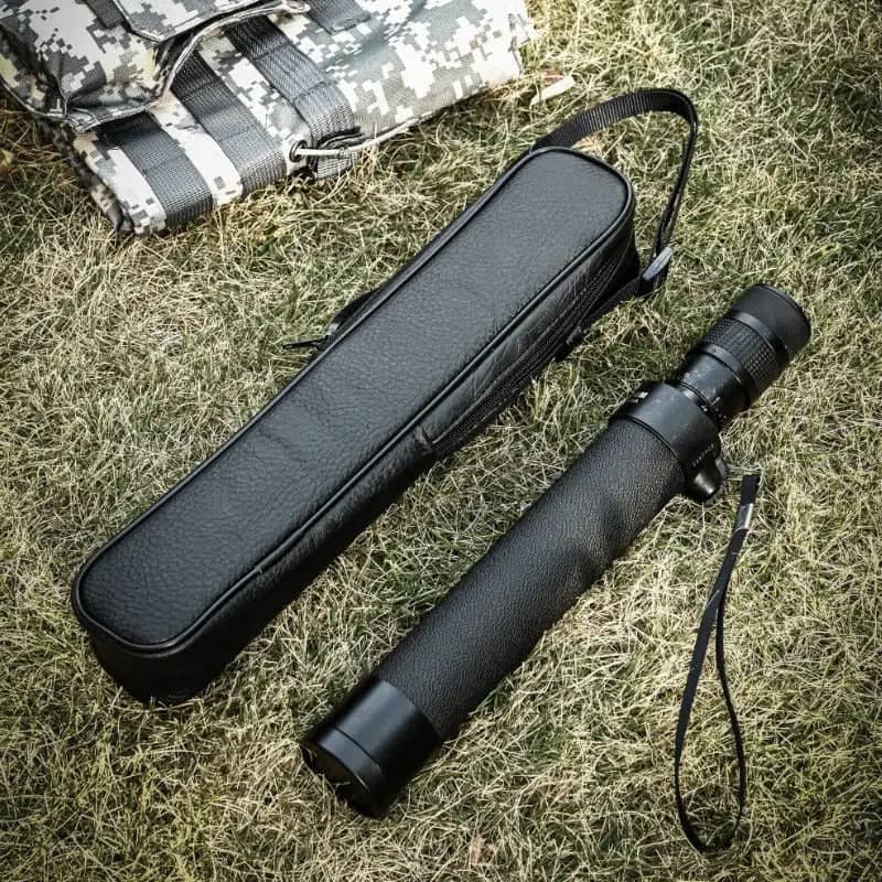 Monocular telescope in black with carrying case for outdoor adventures