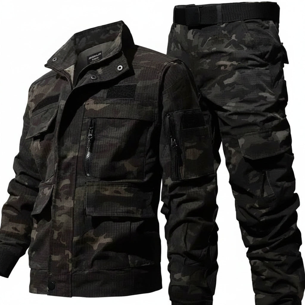 Camouflage suit in black for outdoor activities and tactical use