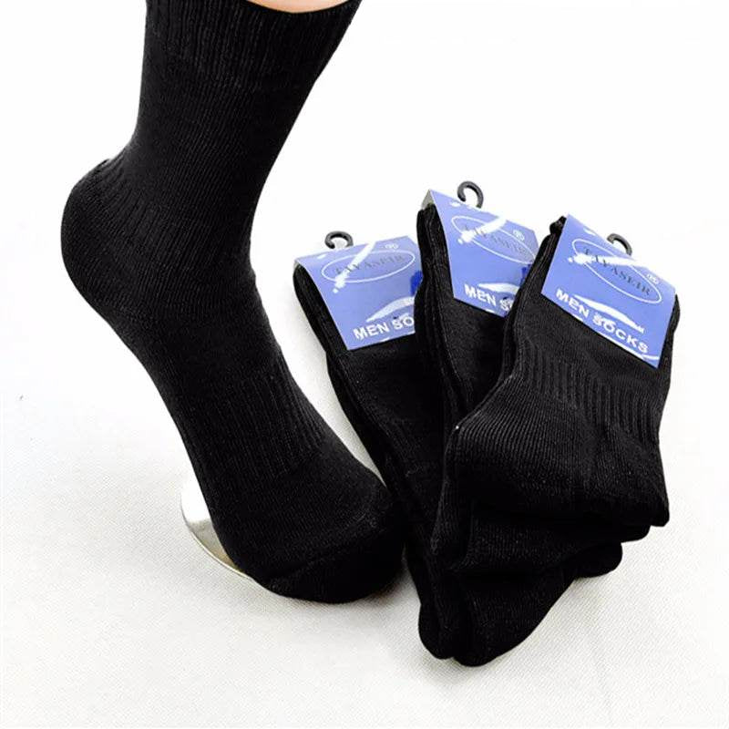 Black outdoor crew socks for comfort and durability during outdoor activities
