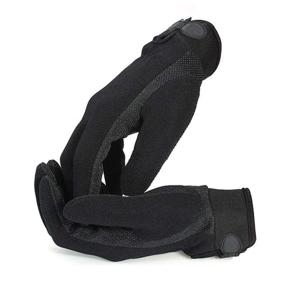 Black lightweight outdoor gloves for improved grip and dexterity