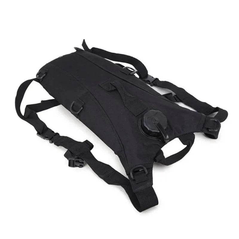 Black outdoor hydration backpack 3L with adjustable straps for active use