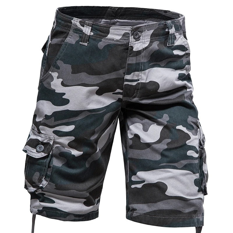 Men's camouflage outdoor military shorts with cargo pockets for versatile outdoor activities