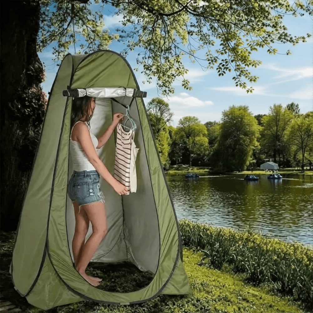 Green privacy tent shower for outdoor use and changing clothes