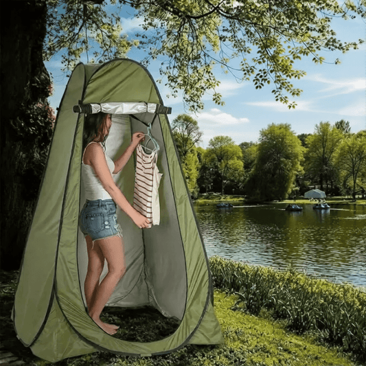 Green privacy tent shower for outdoor use and changing clothes