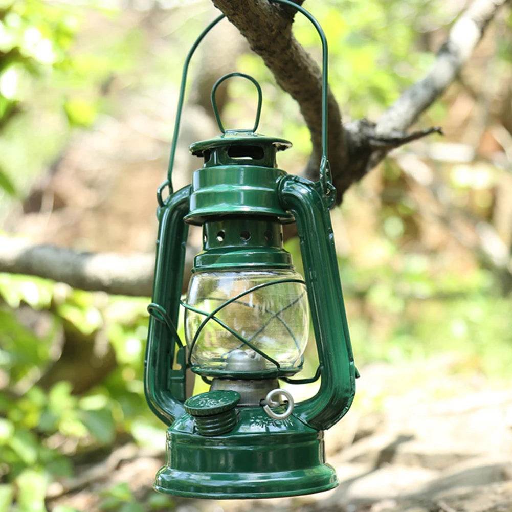 Retro Kerosene Lamp in Green for Camping and Outdoor Lighting