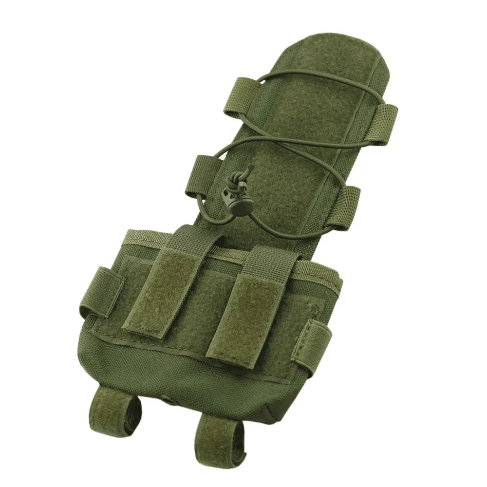 Tactical helmet battery pouch in green, ideal for securing batteries during outdoor activities