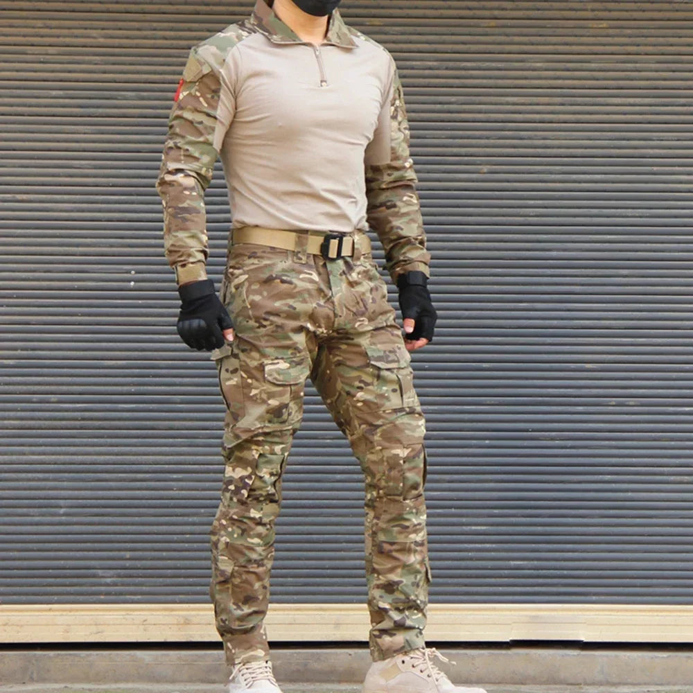 Tactical outdoor suit in camouflage for military training and outdoor activities