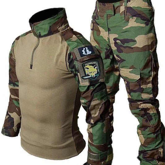 Tactical outdoor suit in camouflage with zip-up top for outdoor activities