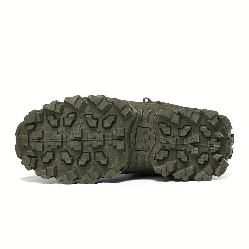 Durable thermal outdoor boots with rugged traction outsole for enhanced grip and stability