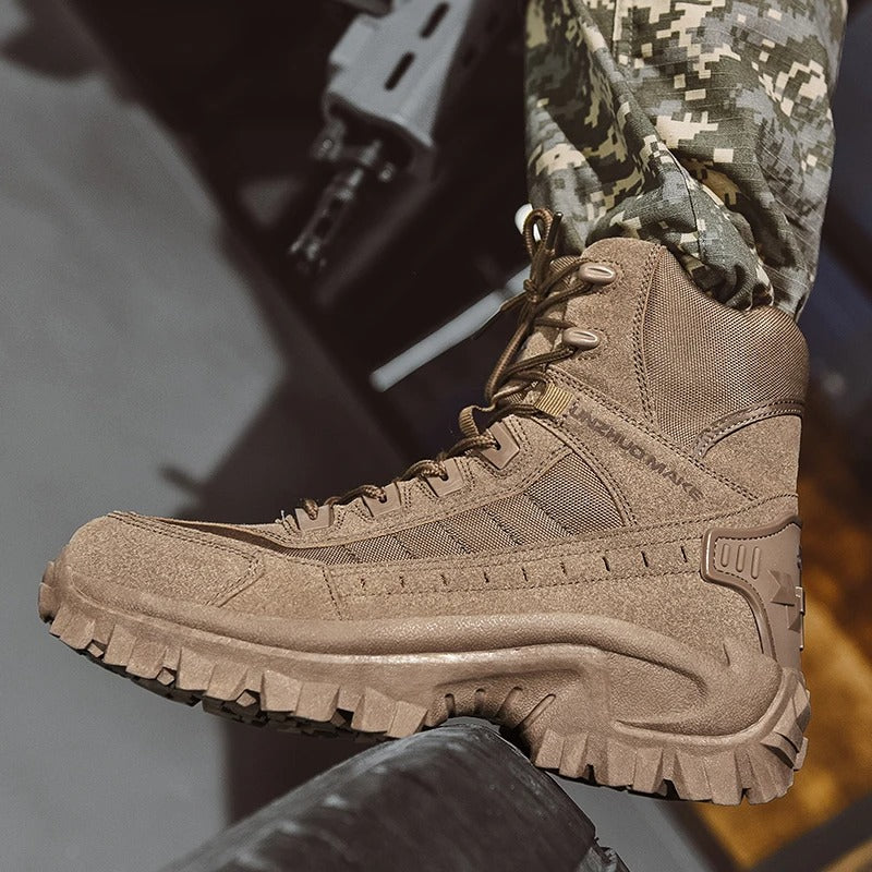 Tactical Boots in Tan for rugged outdoor use and warmth