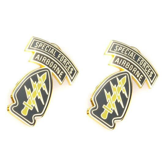 Pair Of US Army Green Beret Badge - Special Forces Airborne - Military-Outdoors.com