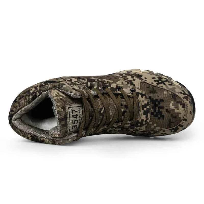 Military-Outdoors Winter Army Combat Boots for Tactical Use - Military-Outdoors.com