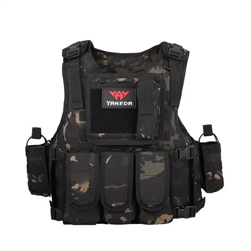 Yakeda tactical outdoor vest in camouflage design with multiple pockets for gear storage