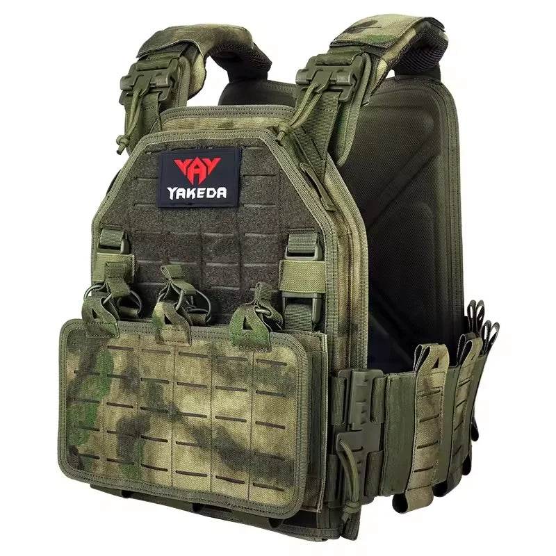 YAKEDA utility vest in camouflage for tactical outdoor activities